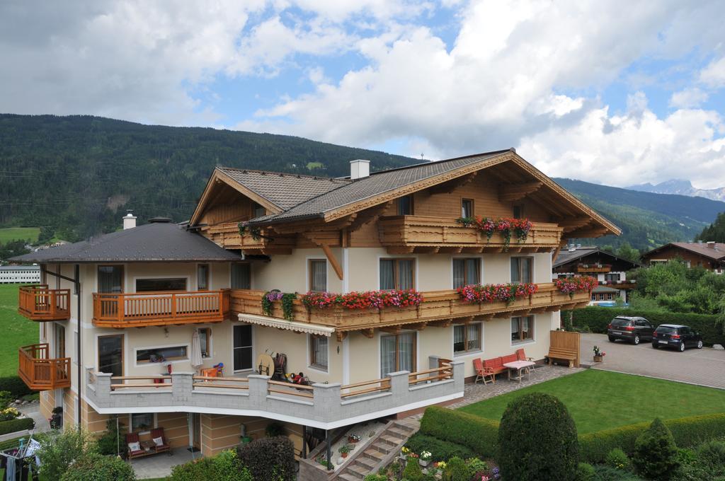 Hotel Haus Koessler à Radstadt Extérieur photo